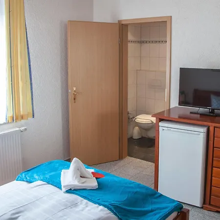 Atlantis Hotel Ramstein-Miesenbach