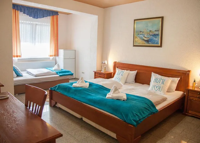 Ξενοδοχείο Atlantis 3*